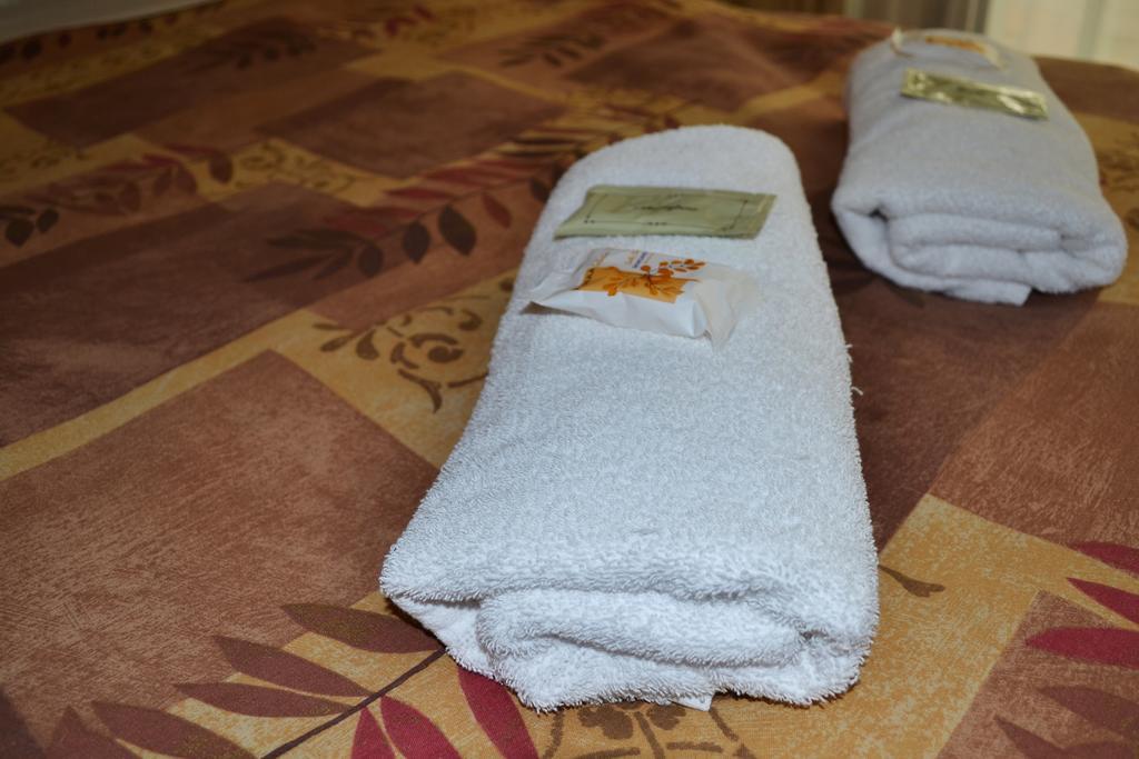 Dove'S Nest Guest House Kempton Park Ngoại thất bức ảnh