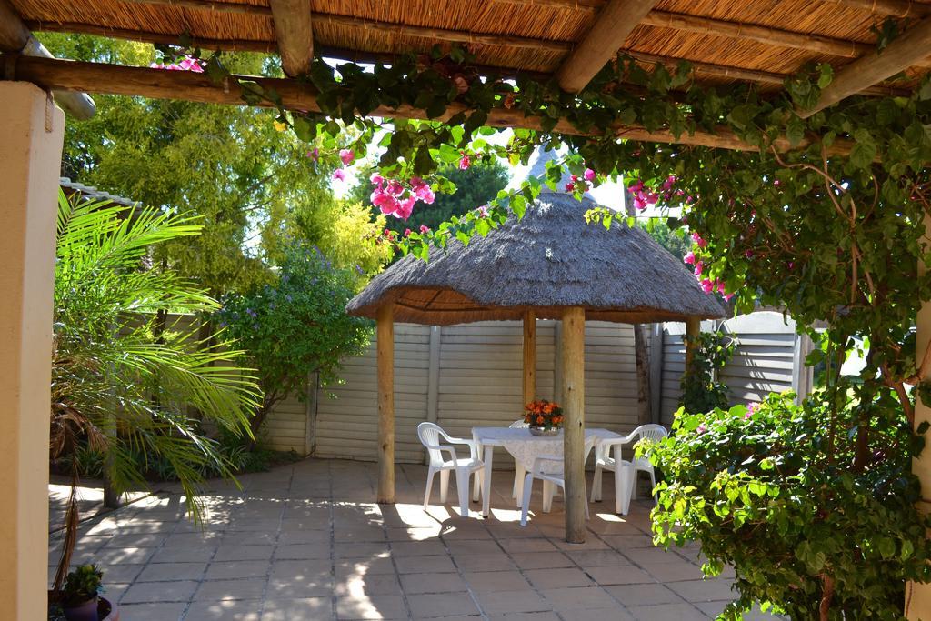 Dove'S Nest Guest House Kempton Park Ngoại thất bức ảnh