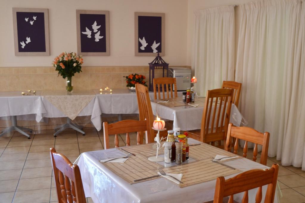 Dove'S Nest Guest House Kempton Park Ngoại thất bức ảnh